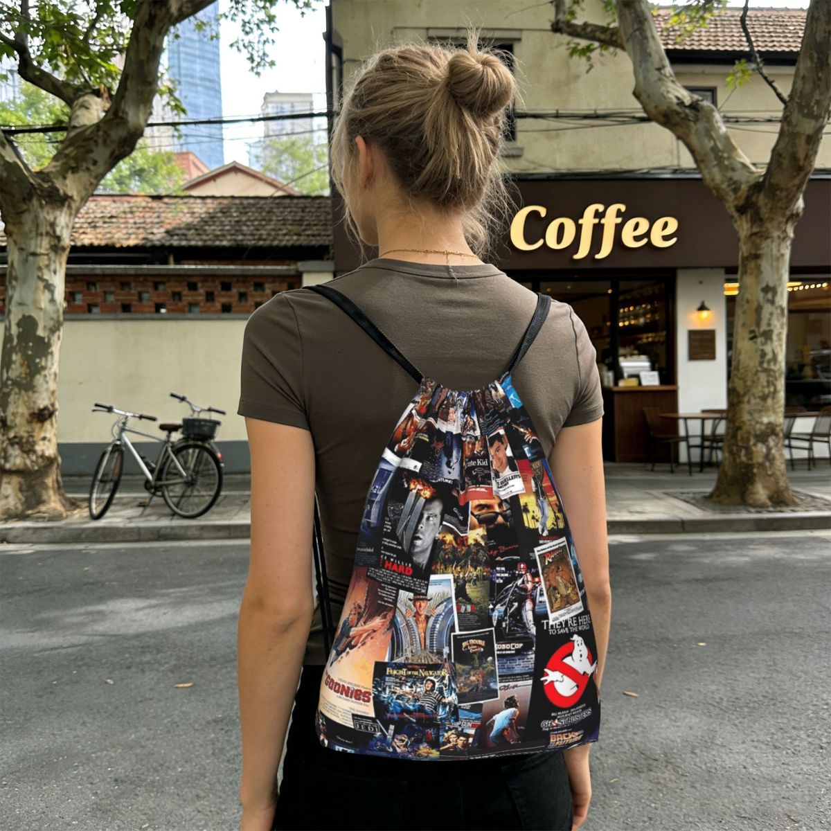 Sacs à dos avec affiches de fi - Mens Fashion In 1980S avis et prix
