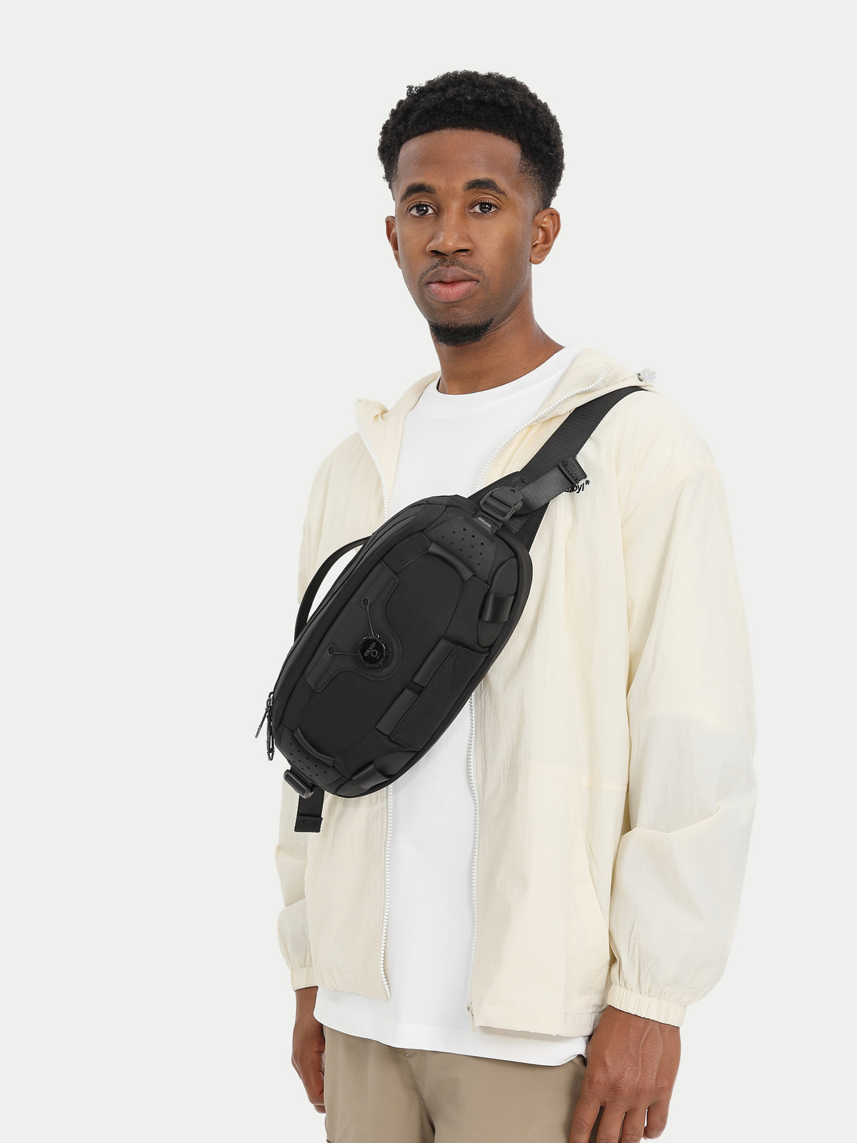 Sac de poitrine multifonction  - Crossbody Bag Men avis et prix