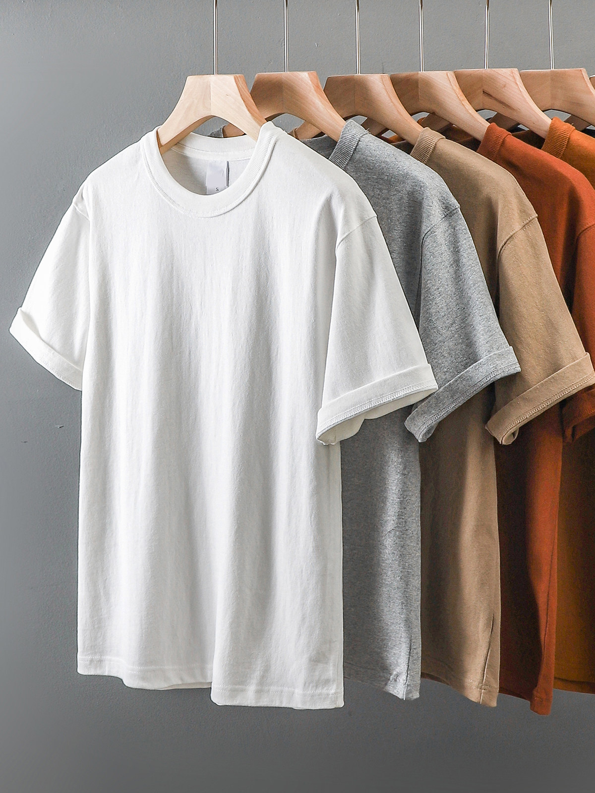 T-shirt en coton à manches cou - Men'S Fashion Looks 2026 avis et prix